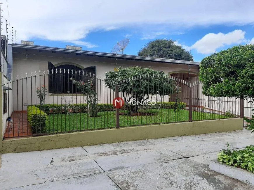 Foto 1 de Casa com 3 Quartos à venda, 171m² em Bandeirantes, Londrina