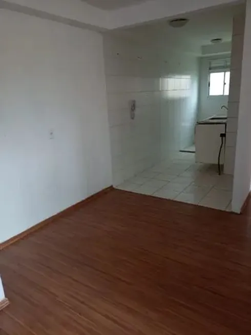 Foto 1 de Apartamento com 2 Quartos à venda, 44m² em Jaragua, São Paulo