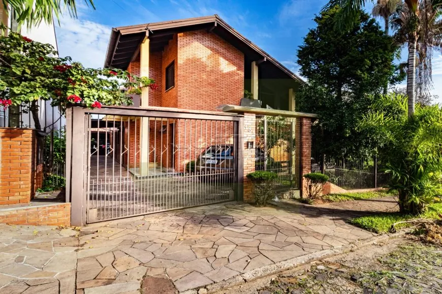 Foto 1 de Casa com 3 Quartos à venda, 319m² em Jardim América, São Leopoldo