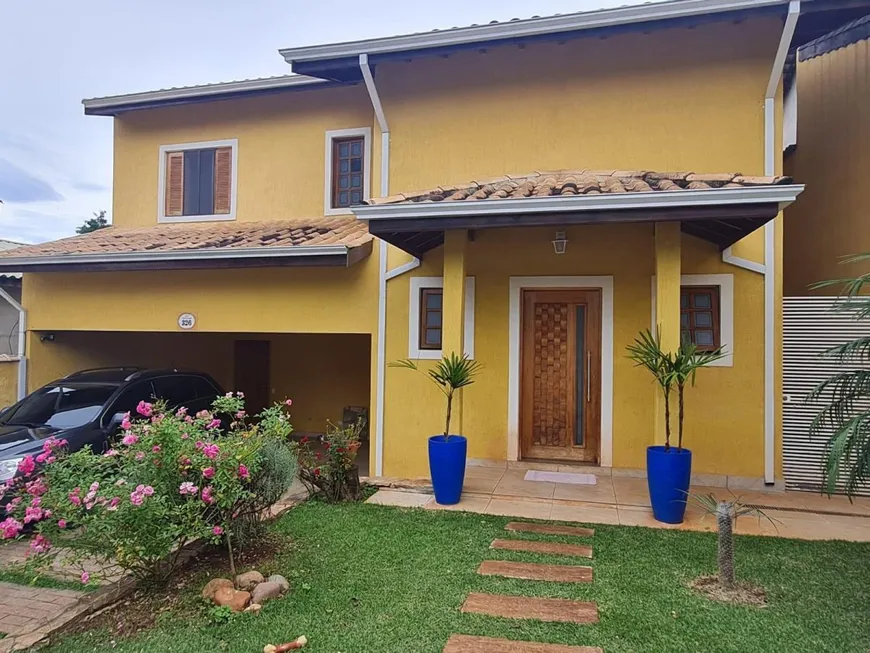 Foto 1 de Casa de Condomínio com 3 Quartos à venda, 222m² em Granja Viana, Cotia