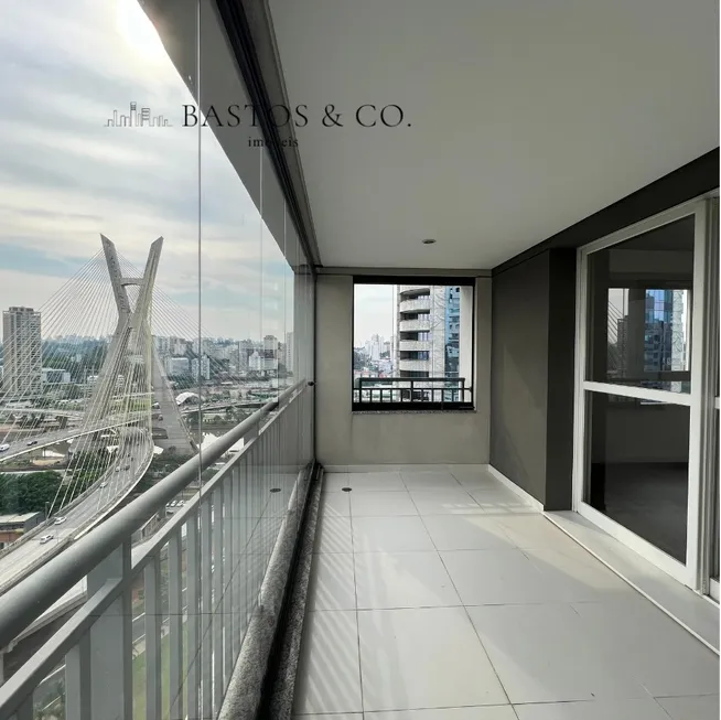 Foto 1 de Apartamento com 1 Quarto para alugar, 63m² em Cidade Monções, São Paulo