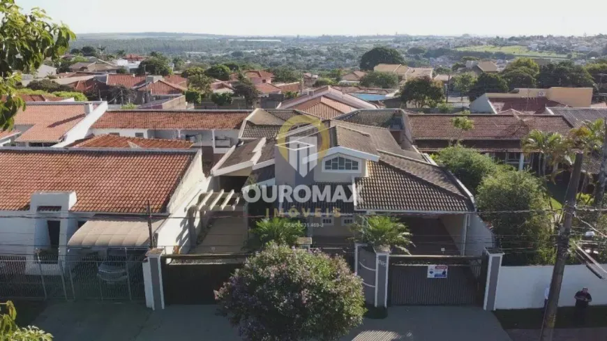 Foto 1 de Casa com 4 Quartos à venda, 317m² em Nova Ourinhos, Ourinhos