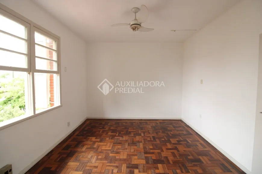 Foto 1 de Apartamento com 1 Quarto à venda, 54m² em São Geraldo, Porto Alegre