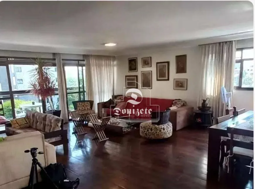 Foto 1 de Apartamento com 5 Quartos à venda, 370m² em Vila Gilda, Santo André