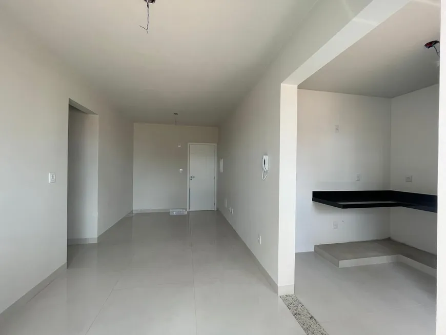 Foto 1 de Apartamento com 2 Quartos à venda, 63m² em Santa Mônica, Uberlândia