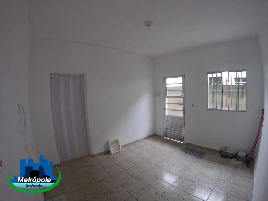 Foto 1 de Casa com 2 Quartos à venda, 80m² em Cidade Serodio, Guarulhos
