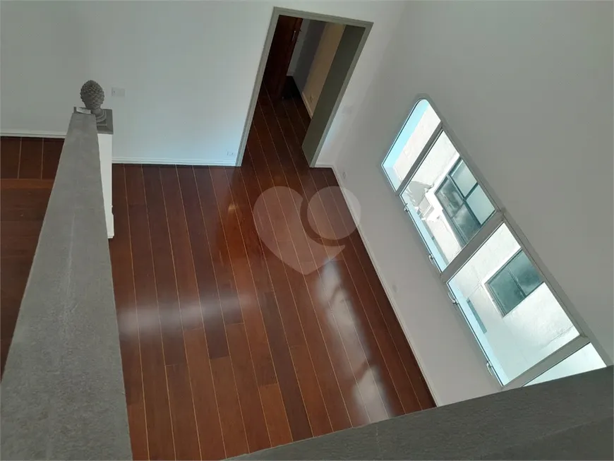 Foto 1 de Apartamento com 3 Quartos para alugar, 210m² em Jardim América, São Paulo