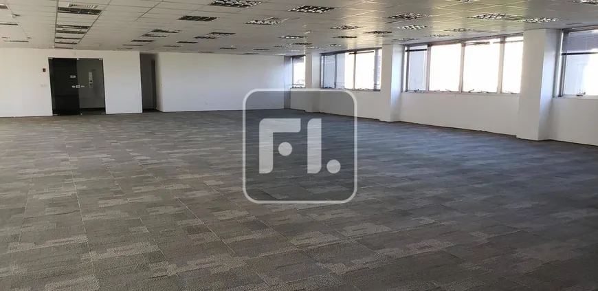 Foto 1 de Sala Comercial para alugar, 300m² em Cidade Monções, São Paulo