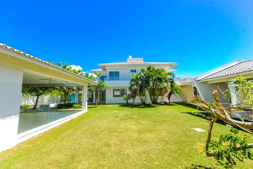 Foto 1 de Casa com 4 Quartos à venda, 550m² em Alphaville Fortaleza, Eusébio
