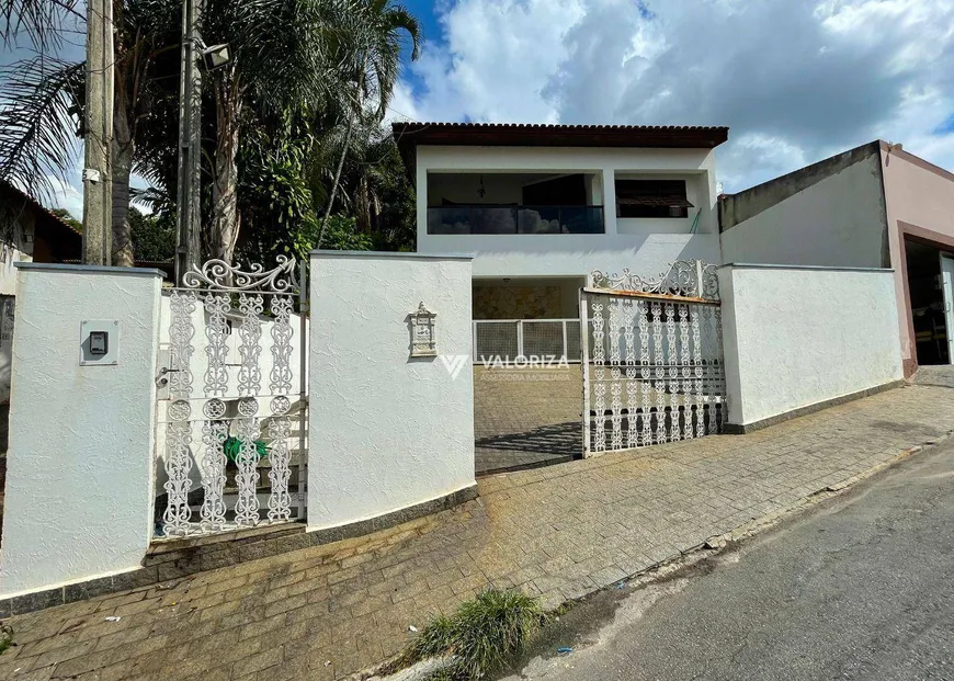 Foto 1 de Casa com 3 Quartos à venda, 500m² em Vossoroca, Votorantim