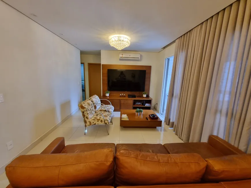 Foto 1 de Apartamento com 3 Quartos à venda, 122m² em Gleba Palhano, Londrina