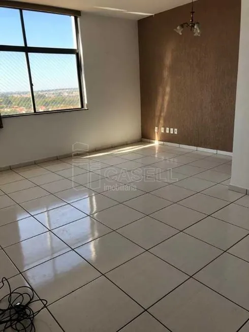 Foto 1 de Apartamento com 3 Quartos para alugar, 119m² em Centro, Araraquara