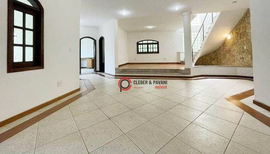 Foto 1 de Sobrado com 4 Quartos para venda ou aluguel, 460m² em Jardim Pagliato, Sorocaba