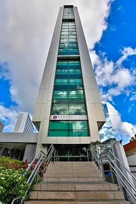 Foto 1 de Apartamento com 1 Quarto à venda, 41m² em Boa Viagem, Recife