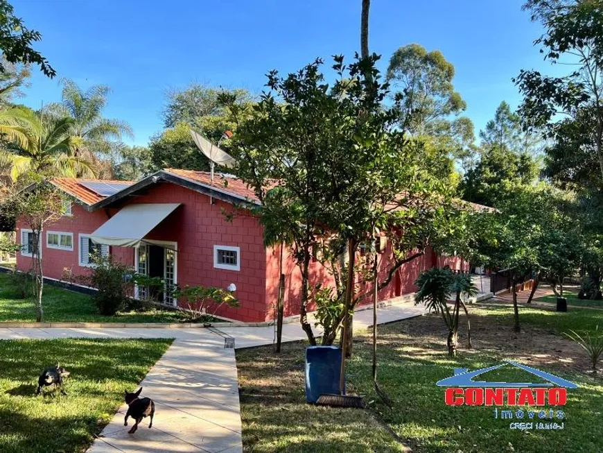 Foto 1 de Fazenda/Sítio com 4 Quartos à venda, 500m² em Recreio Campestre, São Carlos