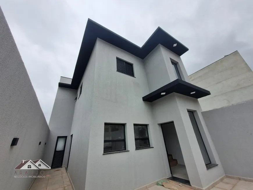 Foto 1 de Sobrado com 3 Quartos à venda, 112m² em Laranjeiras, Caieiras