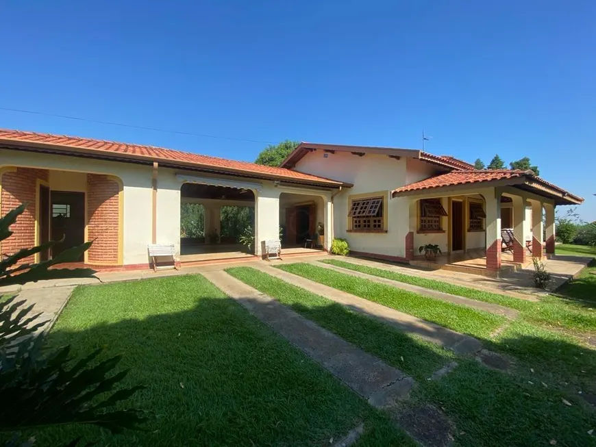 Foto 1 de Fazenda/Sítio com 5 Quartos à venda, 374m² em Nossa Senhora Aparecida II, Saltinho