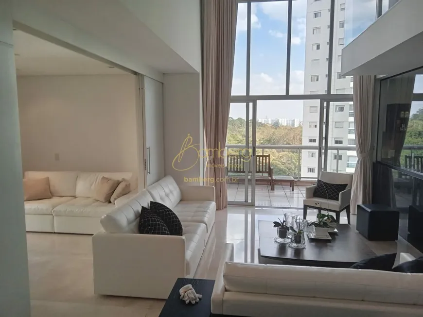 Foto 1 de Apartamento com 2 Quartos à venda, 160m² em Panamby, São Paulo