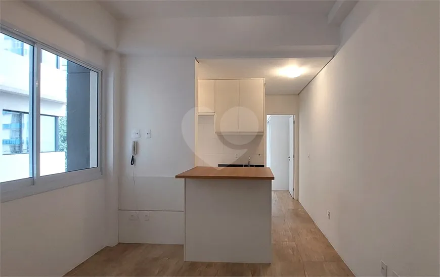 Foto 1 de Apartamento com 1 Quarto à venda, 33m² em Higienópolis, São Paulo