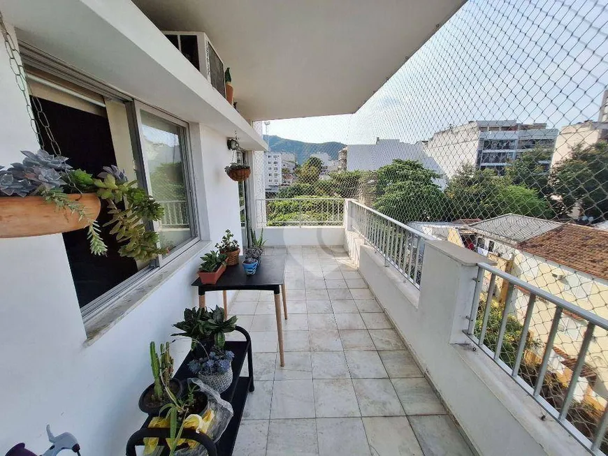 Foto 1 de Apartamento com 2 Quartos à venda, 100m² em Grajaú, Rio de Janeiro