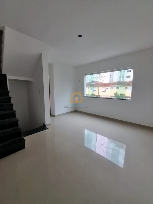 Foto 1 de Casa com 2 Quartos à venda, 120m² em Campo Grande, Santos