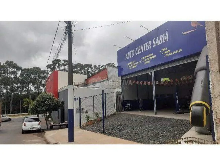 Foto 1 de Ponto Comercial para alugar, 300m² em Segismundo Pereira, Uberlândia