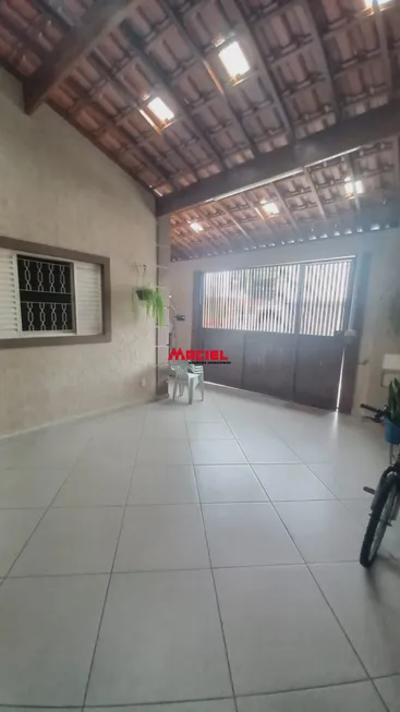 Foto 1 de Casa com 4 Quartos à venda, 90m² em Cidade Morumbi, São José dos Campos