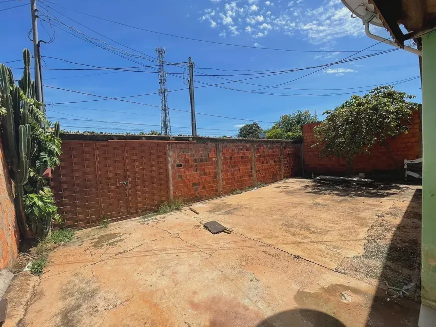 Foto 1 de Casa com 3 Quartos à venda, 102m² em Centro, Simões Filho