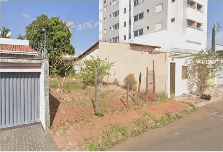 Foto 1 de Lote/Terreno à venda, 300m² em Santa Mônica, Uberlândia