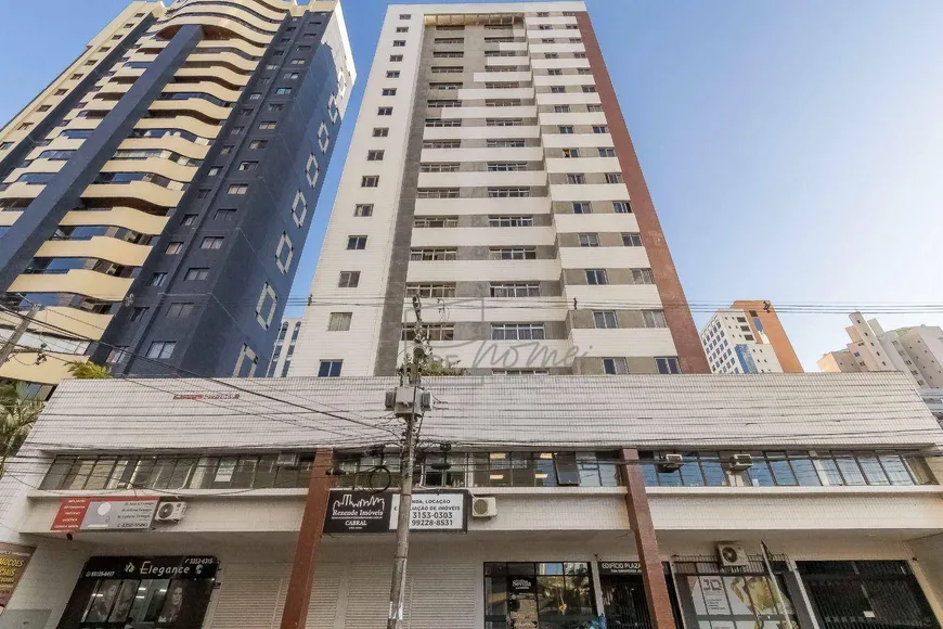 Foto 1 de Apartamento com 2 Quartos à venda, 58m² em Cabral, Curitiba