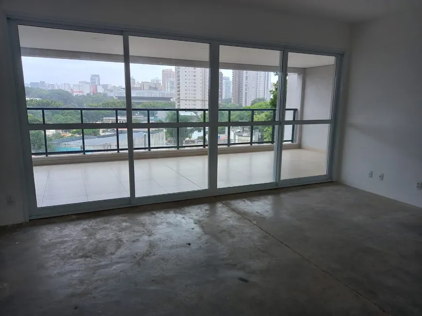 Foto 1 de Apartamento com 4 Quartos à venda, 163m² em Indianópolis, São Paulo