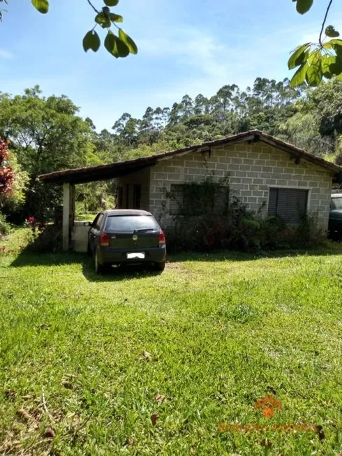 Foto 1 de Fazenda/Sítio com 2 Quartos à venda, 70m² em Ibiuna, Ibiúna