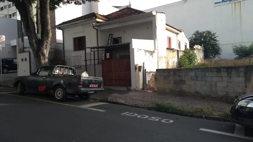 Foto 1 de Sobrado com 3 Quartos à venda, 300m² em Centro, Americana