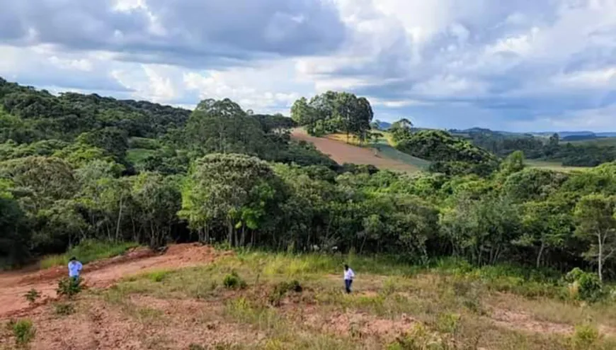 Foto 1 de Lote/Terreno com 1 Quarto à venda, 1000m² em , Cambuí