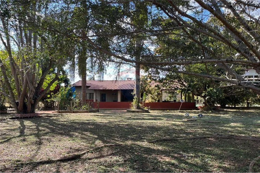 Foto 1 de Fazenda/Sítio à venda, 1200000m² em , Brasília