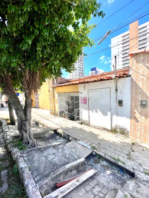 Foto 1 de Casa com 3 Quartos à venda, 105m² em Areia Preta, Natal