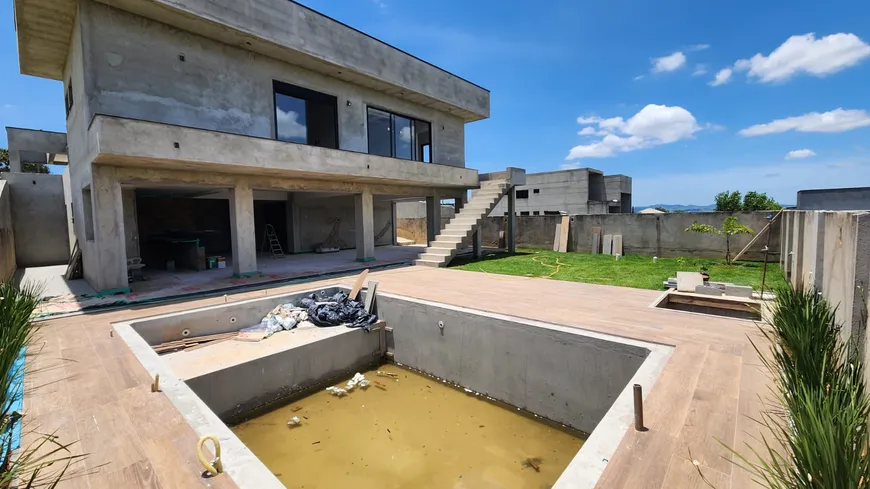 Foto 1 de Casa de Condomínio com 3 Quartos à venda, 290m² em Centro, Bragança Paulista