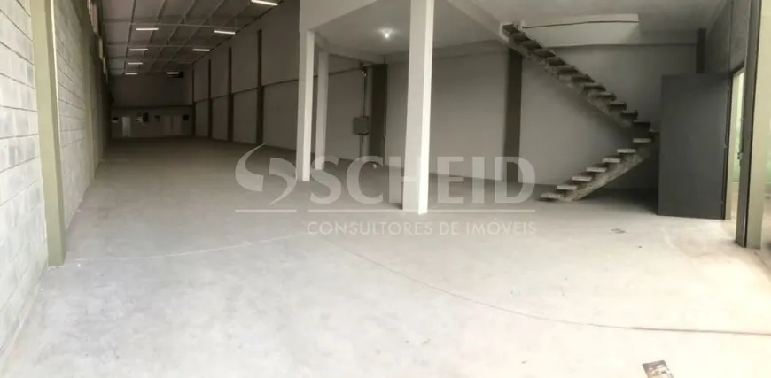 Foto 1 de Galpão/Depósito/Armazém para alugar, 400m² em Socorro, São Paulo