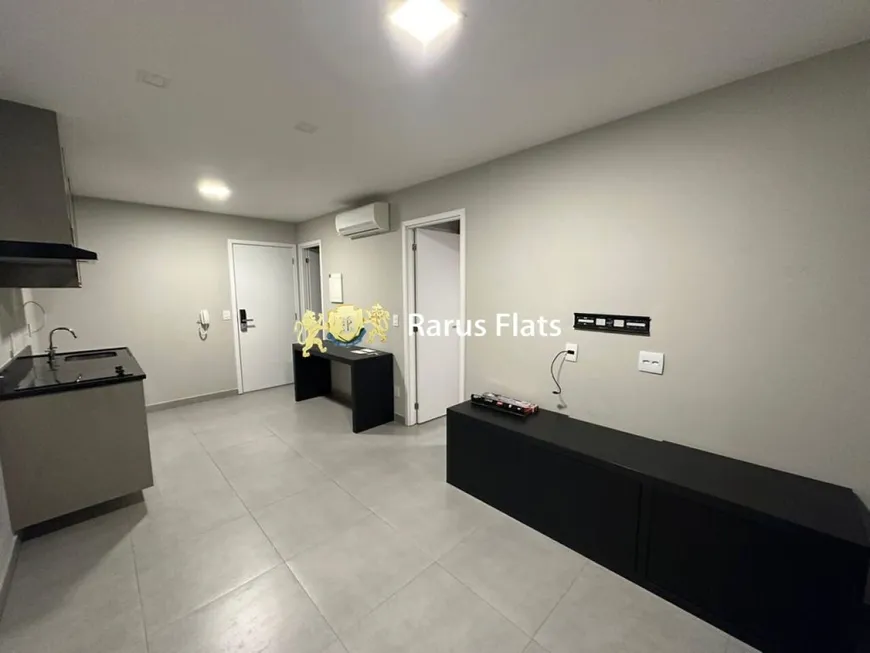 Foto 1 de Apartamento com 1 Quarto à venda, 42m² em Campo Belo, São Paulo