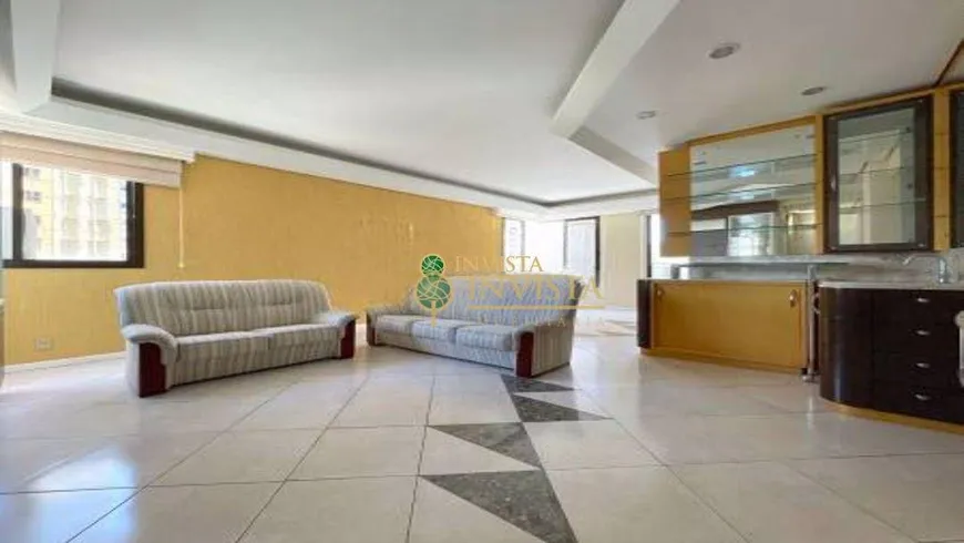 Foto 1 de Apartamento com 3 Quartos à venda, 156m² em Centro, Florianópolis