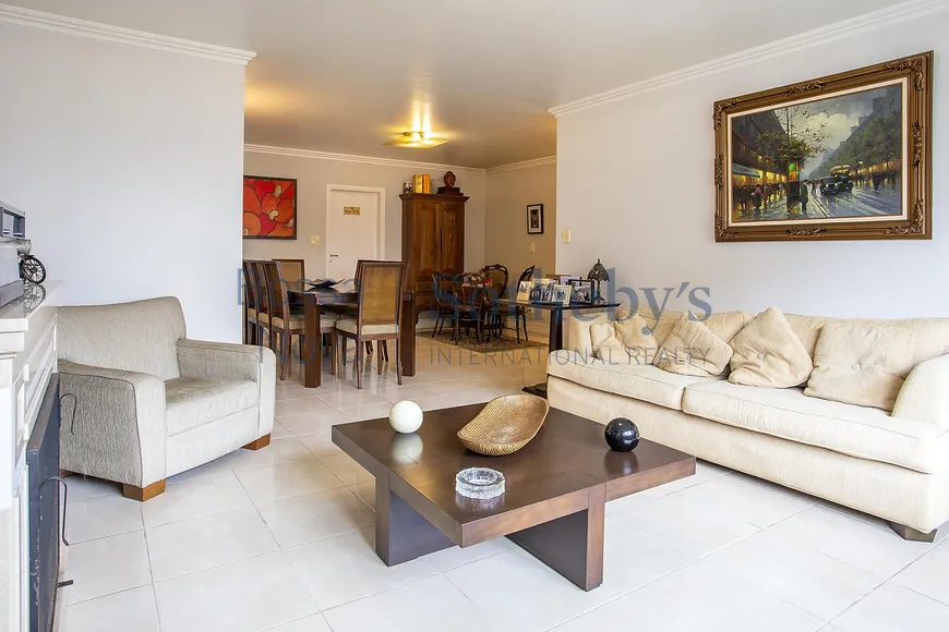 Foto 1 de Apartamento com 3 Quartos à venda, 153m² em Itaim Bibi, São Paulo
