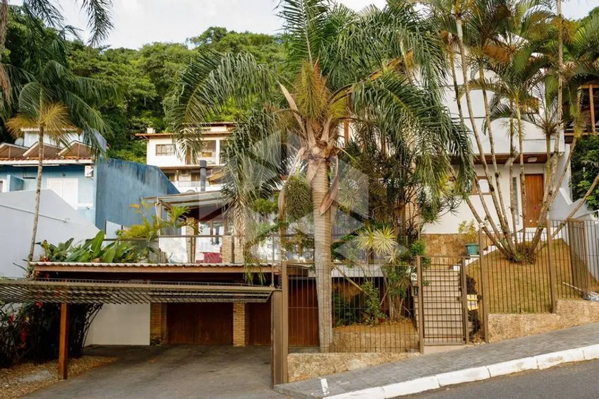 Foto 1 de Casa com 3 Quartos para alugar, 300m² em Centro, Florianópolis