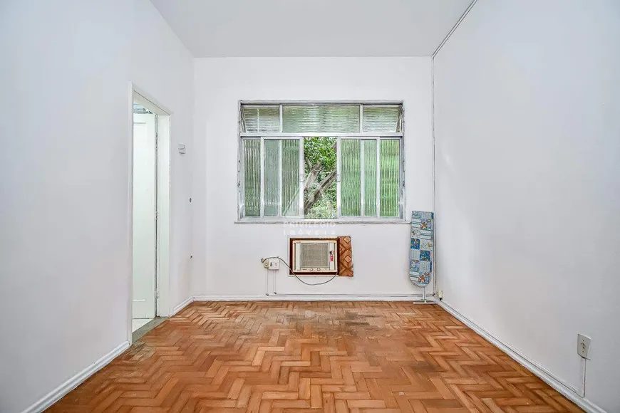 Foto 1 de Apartamento com 1 Quarto à venda, 36m² em Catete, Rio de Janeiro