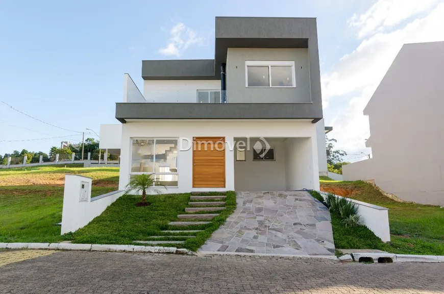 Foto 1 de Casa de Condomínio com 3 Quartos à venda, 180m² em Hípica, Porto Alegre