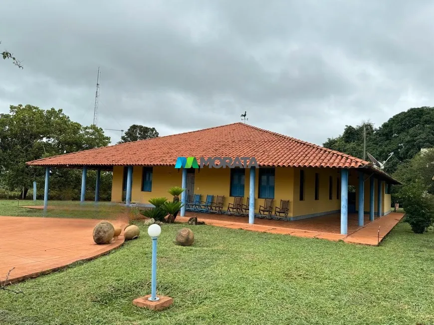 Foto 1 de Fazenda/Sítio com 4 Quartos à venda, 97m² em Rural, Curvelo