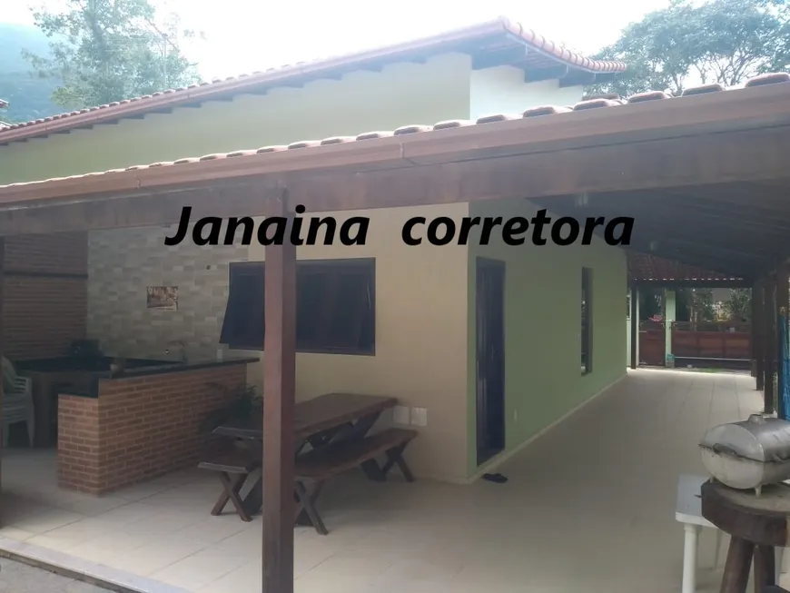 Foto 1 de Casa de Condomínio com 2 Quartos à venda, 200m² em Caneca Fina, Guapimirim