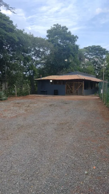 Foto 1 de Fazenda/Sítio com 4 Quartos à venda, 1000m² em , Jaboticatubas