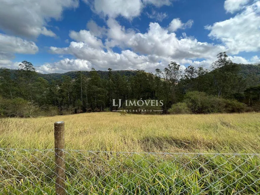 Foto 1 de Lote/Terreno à venda, 21000m² em Secretário, Petrópolis