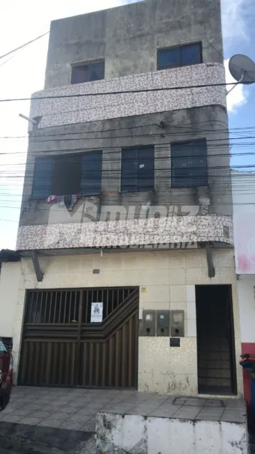 Foto 1 de Casa com 8 Quartos à venda, 100m² em América, Aracaju