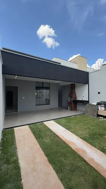 Foto 1 de Casa com 3 Quartos à venda, 105m² em Jardim Novo Petrópolis, Goiânia